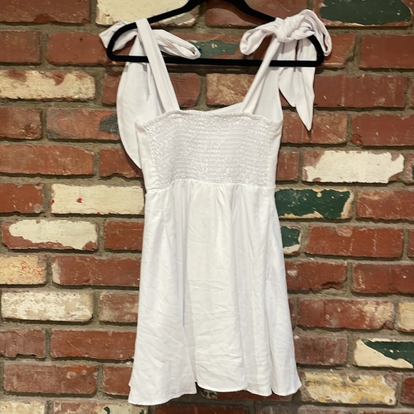 NEW Show Me Your Mumu White Claire Mini Dress Square Neck Bow - Picture 4 of 4